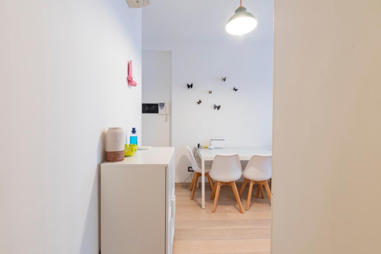 Luxury Apartment Near Bocconi Zamenhof 7 ミラノ エクステリア 写真